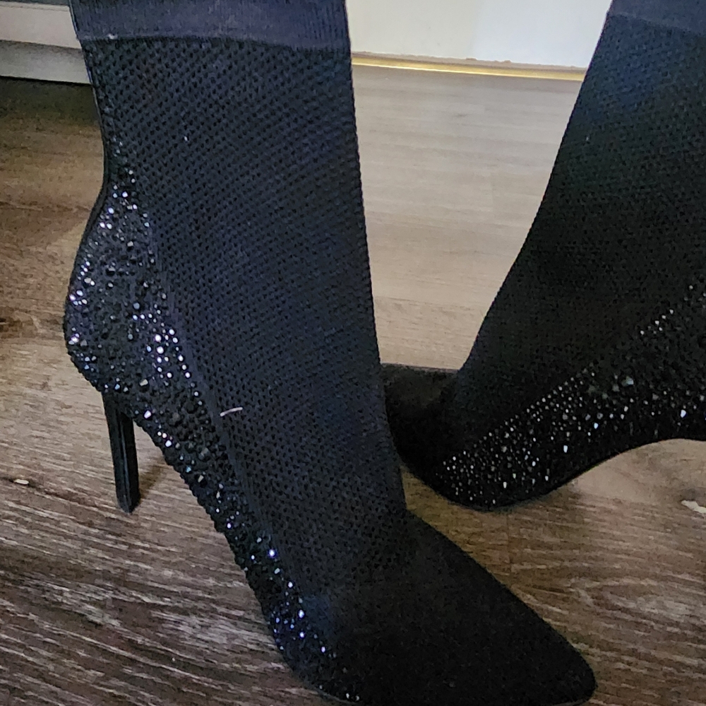 Steve Madden Black Heeled Boots with Sparkly Knit Design
